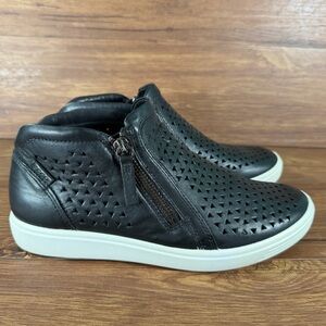 ECCO Soft 7 Laser Cut Bootie Orthotic Sneakers Women’s Size 7 (38) Shoes